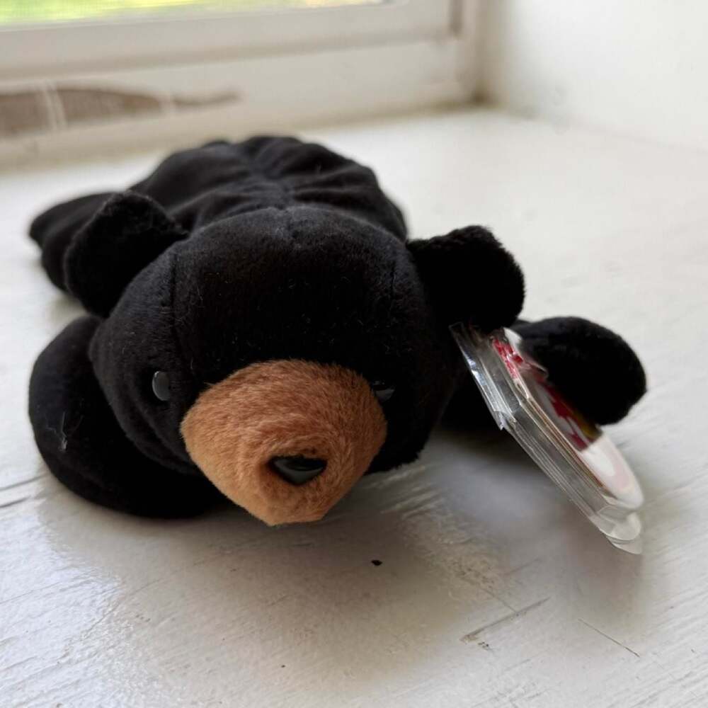 Ty Beanie Baby Blackie The Bear Plush